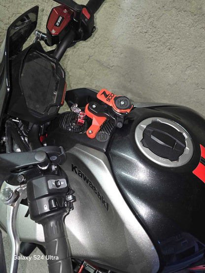 KAWASAKI Z900 Soporte para Quad Lock (2017 - 2026)